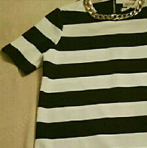 Shift w/Necklace Built In - Picture 6 of 7